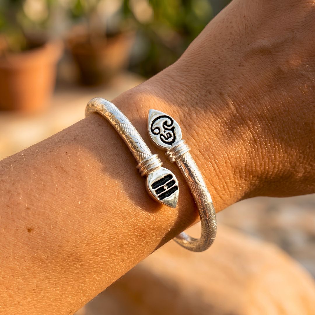 Murugan Vel Kada Silver | Pure Brass Spiritual Kapu for Strength, Courage & Protection