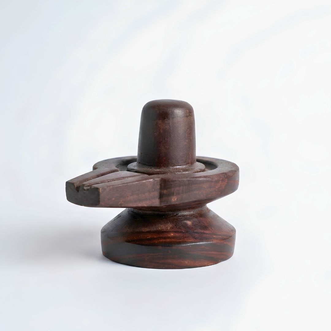 Akhand Single-Stone Narmadeshwar Shivling Set