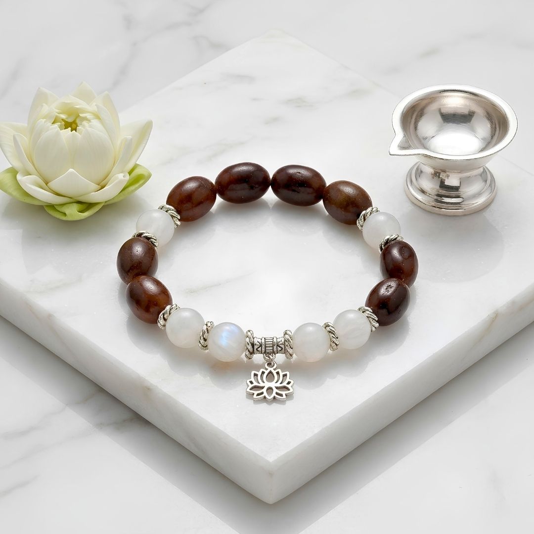 Chandra Kamal Gatta Moonstone Bracelet – Lotus Seed for Calm & New Beginnings