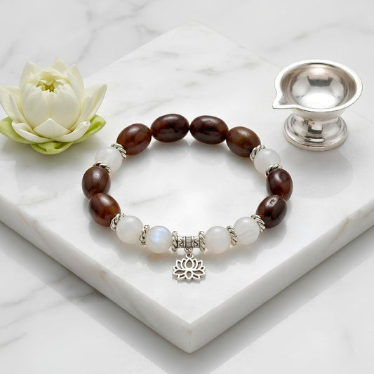 Chandra Kamal Gatta Moonstone Bracelet – Lotus Seed for Calm & New Beginnings