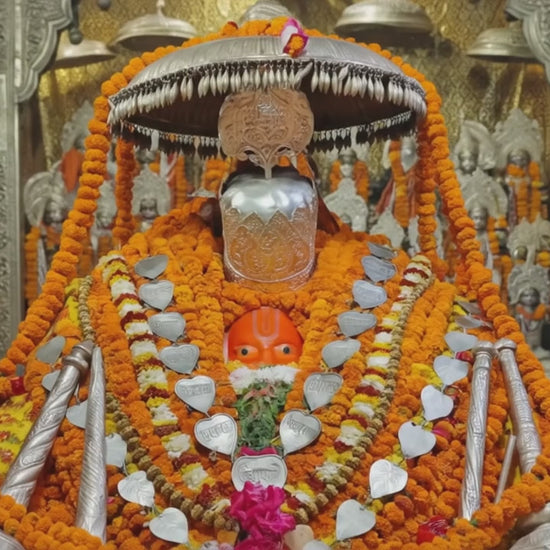 Hanuman Garhi Ayodhya Murti video